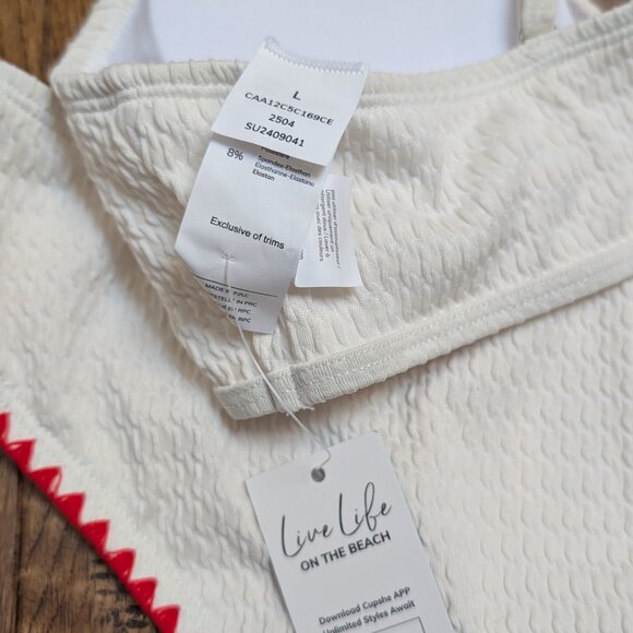 New with Tag - Cupshe Maddie White Bikini Set (Large) - Picture 7 of 7